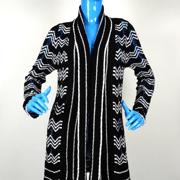 BCBGMaxAzria Sweaters - BCBGMaxAzria Open Front Chevron Cardigan M 8 10